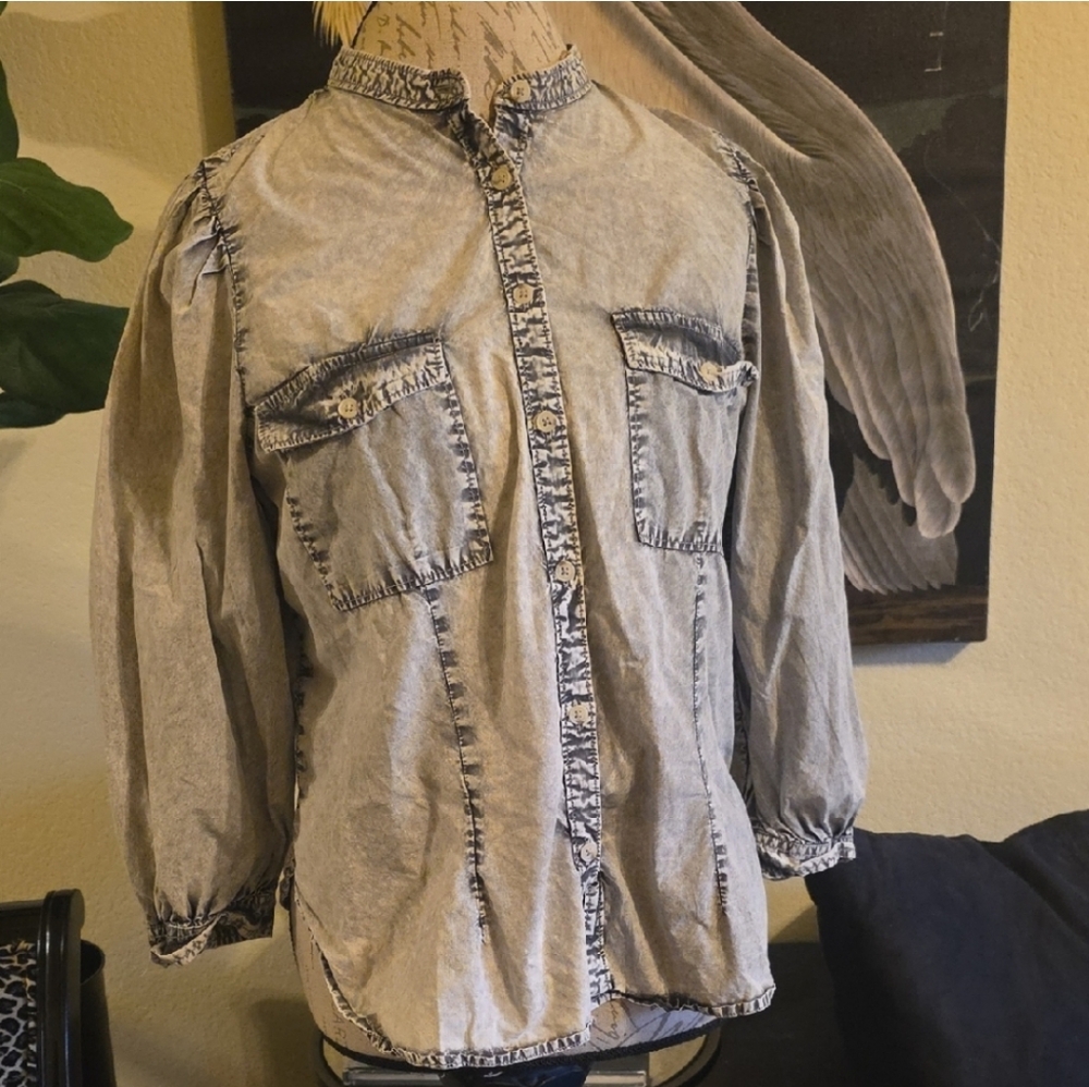 Anthropology Pilco Acid Washed Grey Button Down Long Sleeve Top